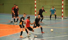 El Laguna guanya a la pista del líder, el Linyola, i jugarà la fase d'ascens a la Segona Divisió B