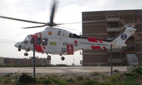 Desapareix un windsurfista davant del litoral cambrilenc