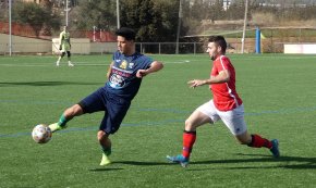 El Marina Cambrils reprèn amb força la competició