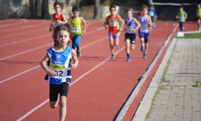 Destacada actuació dels atletes del Club Atletisme Cambrils al control de Vilanova