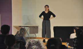 La canalla gaudeix d'una Hora del conte especial amb la sessió «Llegendes de Dracs» a càrrec d'Íngrid Domingo