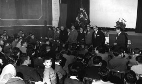Inauguració de la Penya Barça Cambrils amb la presència de Nicolau Casaus / Abril de 1961