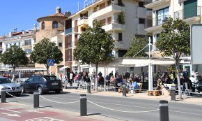 Els bars i restaurants podran obrir de manera ininterrompuda fins les 11 de la nit, a partir del 9 de maig