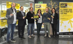 2.727 joves cambrilencs disposen del Carnet Jove de Cambrils
