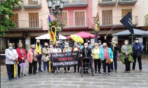 Els Avis i Àvies agrupats en la Taca d'Oli faran arribar, avui, un manifest conjunt als tres partits independentistes del Parlament