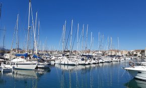 El Club Nàutic Cambrils revalida la seva Bandera Blava per desè any consecutiu