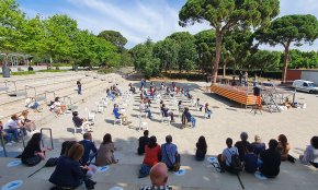 El parc del Pinaret acull l'acte de lliurament del premi de narrativa escolar Sambori 2020-2021 d'Òmnium Cultural 
