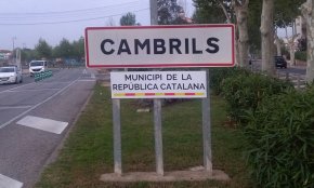 Apareixen rètols de Municipi de la República Catalana en una acció dels CDR del Camp de Tarragona