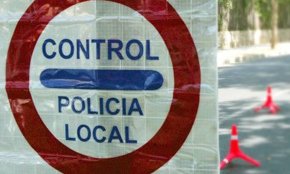 La Policia Local deté un home de nacionalitat sèrbia que tenia una ordre de crida i cerca del Jutjat de Vilanova i la Geltrú