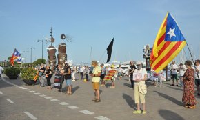 Les Àvies i Avis per la independència protagonitzen una concentració silenciosa al Port 