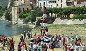 Es compleixen set anys de la represa de la segona etapa dels Xiquets de Cambrils, a Miravet