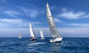 El Club Nàutic Cambrils celebra la XIX Regata Vent de Dalt de creuers