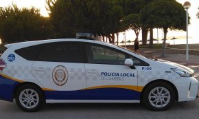 La Policia Local deté un conductor, positiu en alcoholèmia, que es va donar a la fuga després d'un accident a la rambla de Jaume I