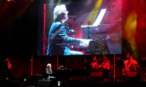 El veterà pianista Richard Clayderman s'estrena al FIMC amb un repàs musical ampli i variat