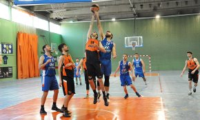 El CB Cambrils es posa en marxa, avui, amb un total de 15 equips