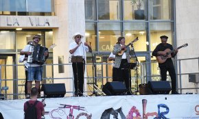 Els Quicos protagonitzen un Pregó molt entranyable que enceta una Festa Major en procés de recuperació