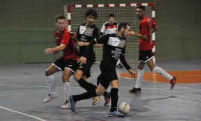 Derrota del CFS Laguna a la pista del líder, l'Amposta