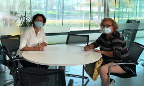 L'empresa Comaigua dona 1.000 euros a l'Associació de Familiars d'Alzheimer Costa Daurada