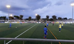 El Cambrils Unió guanya al camp del Riudoms i es col·loca líder en solitari del seu grup