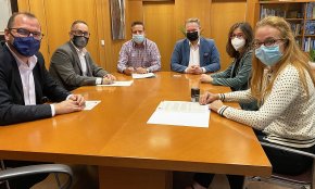 L'Ajuntament signa un crèdit que finançarà la remodelació de la Rambla Jaume I 