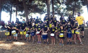 Els timbalers Nyanyos assajaran a l'escola la Bòbila els dijous a la tarda
