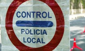 La Policia Local denuncia diversos conductors per donar positiu en el control de drogues i conduir sense el permís correcte