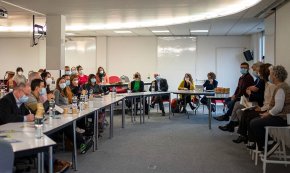 Salut reforça el compromís amb la salut mental desplegant un nou pla per abordar els casos més complexos