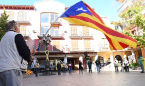 Les Àvies i Avis rebran la visita de Jordi Sànchez en la concentració del 15 de desembre