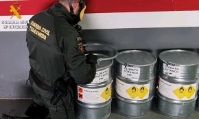 La Guàrdia Civil requisa a Reus 350 kg d'un precursor d'explosius que s'emmagatzemava en un garatge comunitari d'un bloc habitatges