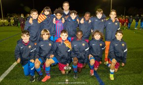 El Barça en aleví i benjamí i l'Espanyol en prebenjamí, guanyadors del Torneig de Futbol 7 Vila de Cambrils (CONTÉ GALERIA FOTOGRÀFICA)