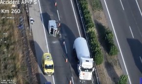 Xoquen un camió i una furgoneta a l'autopista Ap-7 al seu pas per Cambrils