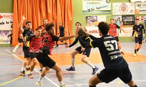 Victòria agònica del CH Cambrils a la pista de La Salle Bonanova en el penúltim partit de l'any