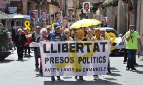 Manifestació dels Avis i Àvies per la llibertat dels presos polítics, una setmana més