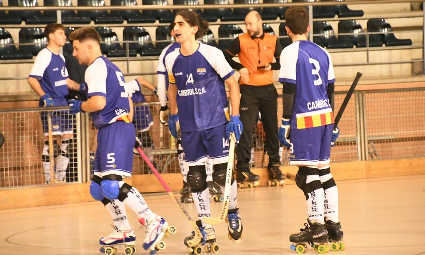 Jugadors del Cambrils CH en un partit d'aquesta temporada