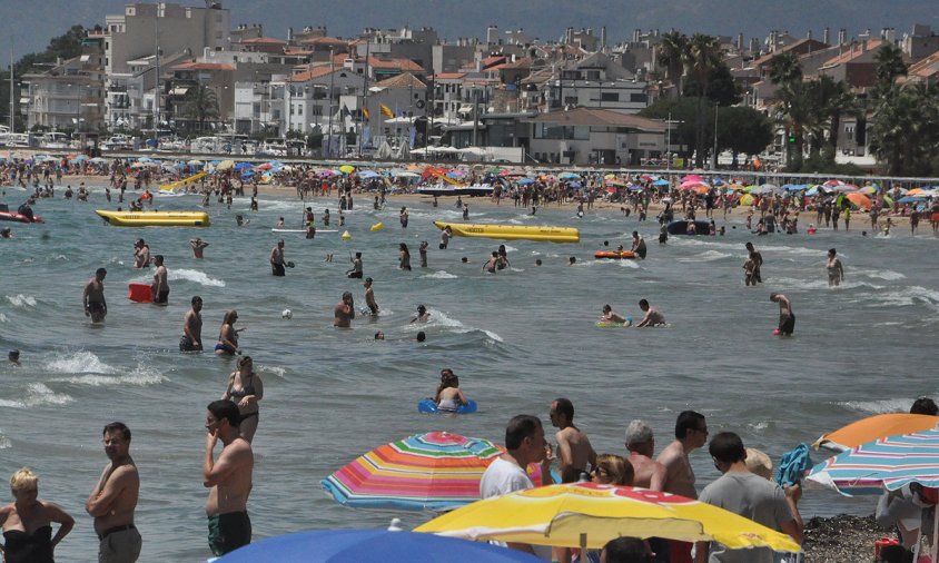 Imatge d'arxiu de la platja del Regueral