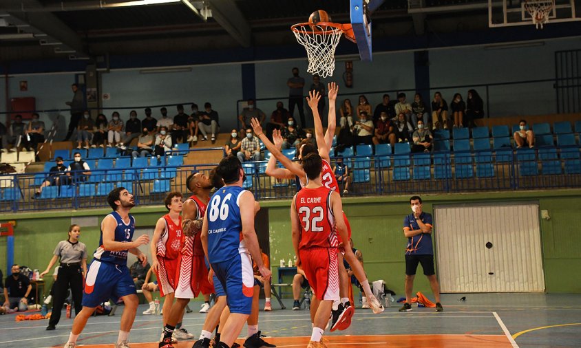 Imatge del partit de la primera volta entre el CB Cambrils i el Carme Bàsquet, disputat el passat octubre