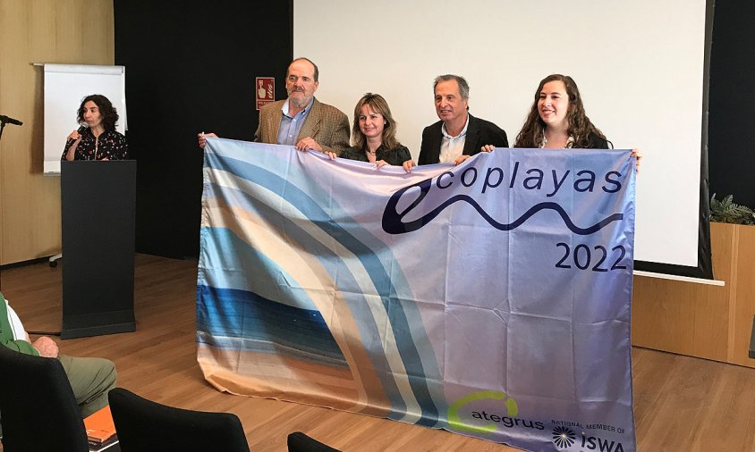Cinc platges de Vandellòs i l’Hospitalet de l’Infant, reconegudes novament amb la Bandera Ecoplayas
