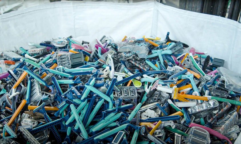 La campanya busca reciclar les maquinetes d'afaitar