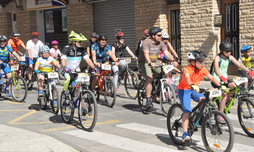 Imatge de la Marxa Cicloturista de les festes del barri de l'Eixample, el juny de 2019