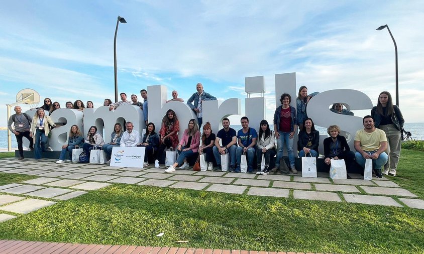 Foto de grups dels agents de viatges que han estat a Cambrils