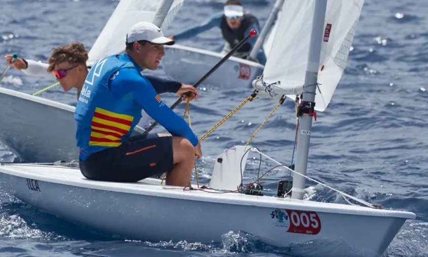 Ricard Castellví s’ha proclamat campió d’Espanya sub21 d’Ilca 7 i s’ha fet amb el bronze en la general