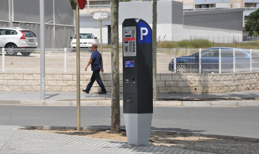 Parquímetre ubicat al carrer de Bernat dels Arcs, al barri de la Fontcoberta