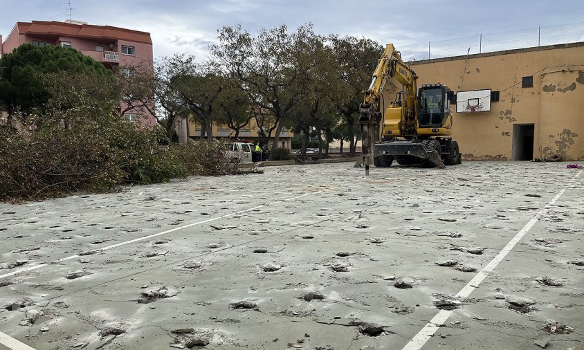 Obres de reurbanització de la Pista Nova Llum de l’Hospitalet de l’Infant