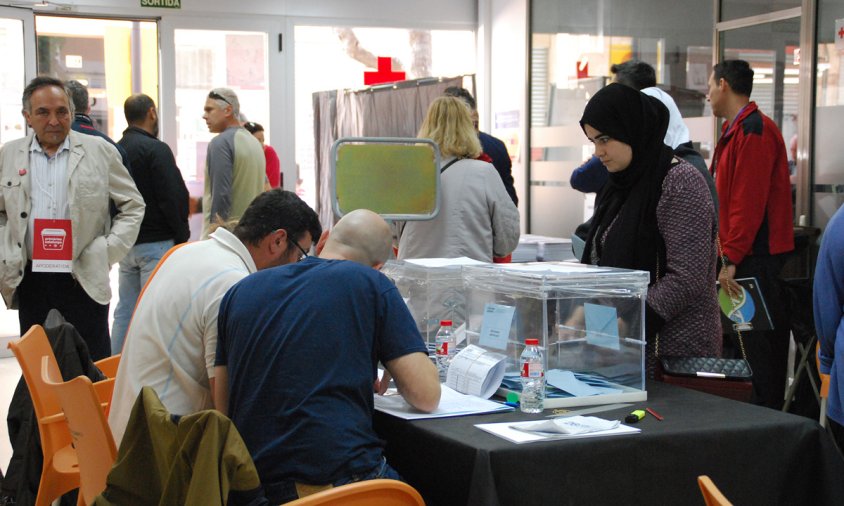 Imatge de les eleccions municipals de maig de 2019, al local de la Creu Roja