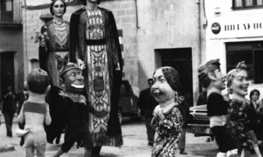 Presentació d'un nou grup de nanos per la Festa Major de la Immaculada el desembre de 1971