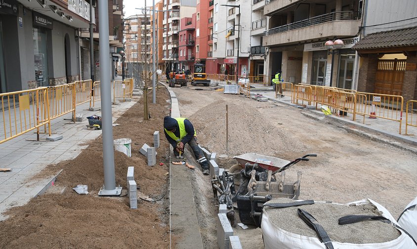 Aspecte dels treballs al tram superior de la Rambla de Jaume I, aquest matí