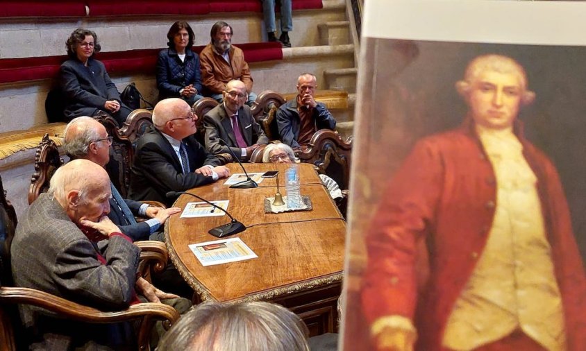 A l'esquerra un moment de la presentació del Dr. Pere Mestres a Barcelona i, a la dreta, una imatge d'Antoni de Gimbernat