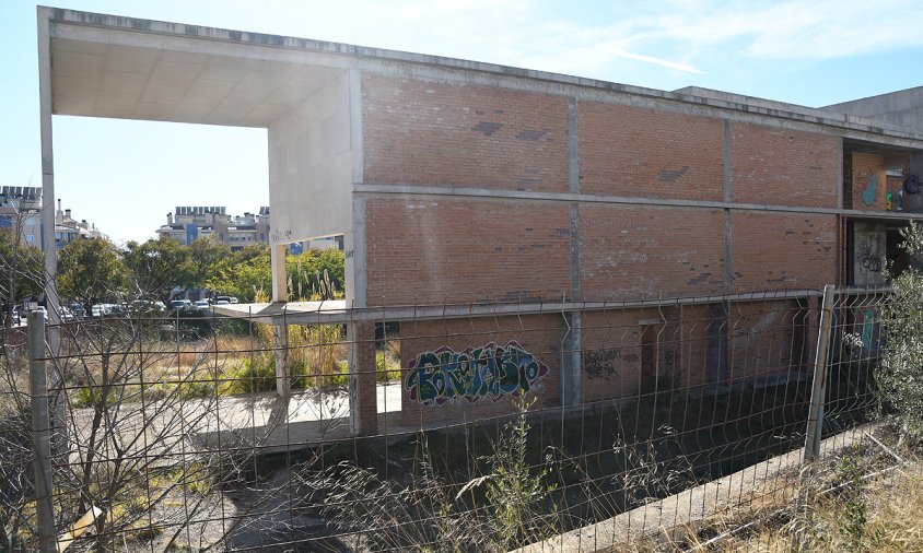 Aspecte actual de l'auditori a mig fer