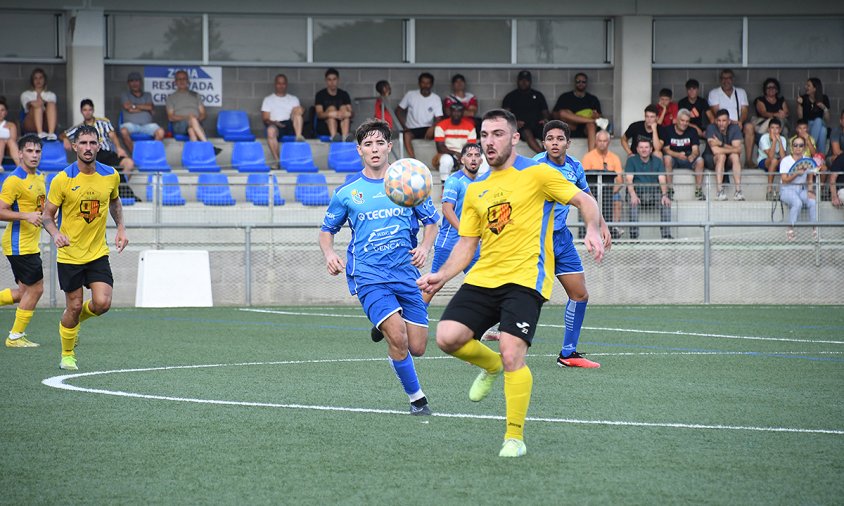 El Cambrils Unió i l'Aldeana van empatar a 1 en el partit disputat aquest passat dissabte a la tarda a l'estadi municipal
