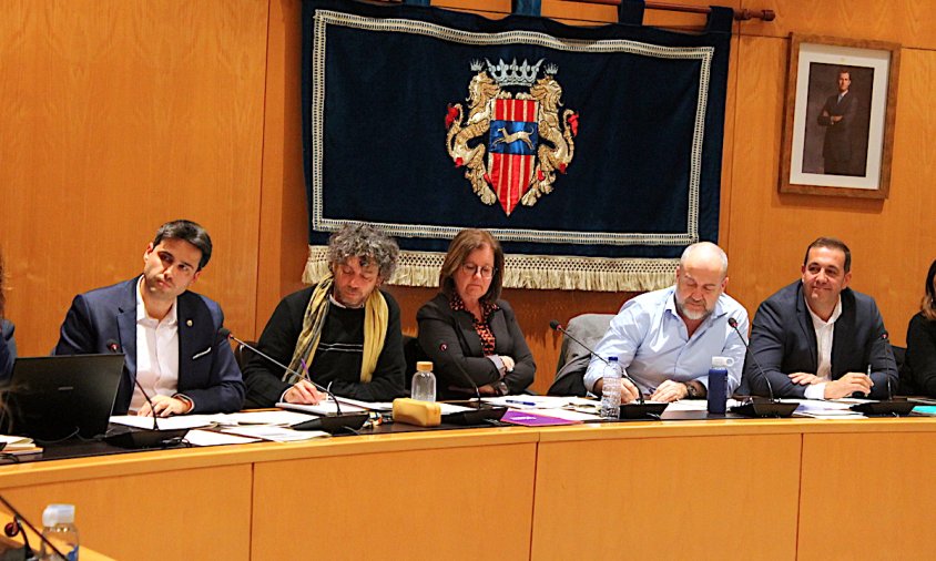 Imatge de l'equip de govern durant el ple del passat 22 de desembre